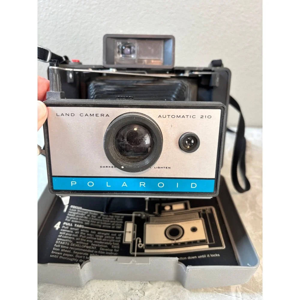 Vintage Polaroid‎ Land Camera Automatic 210 Instant Film Camera with Flash Unit